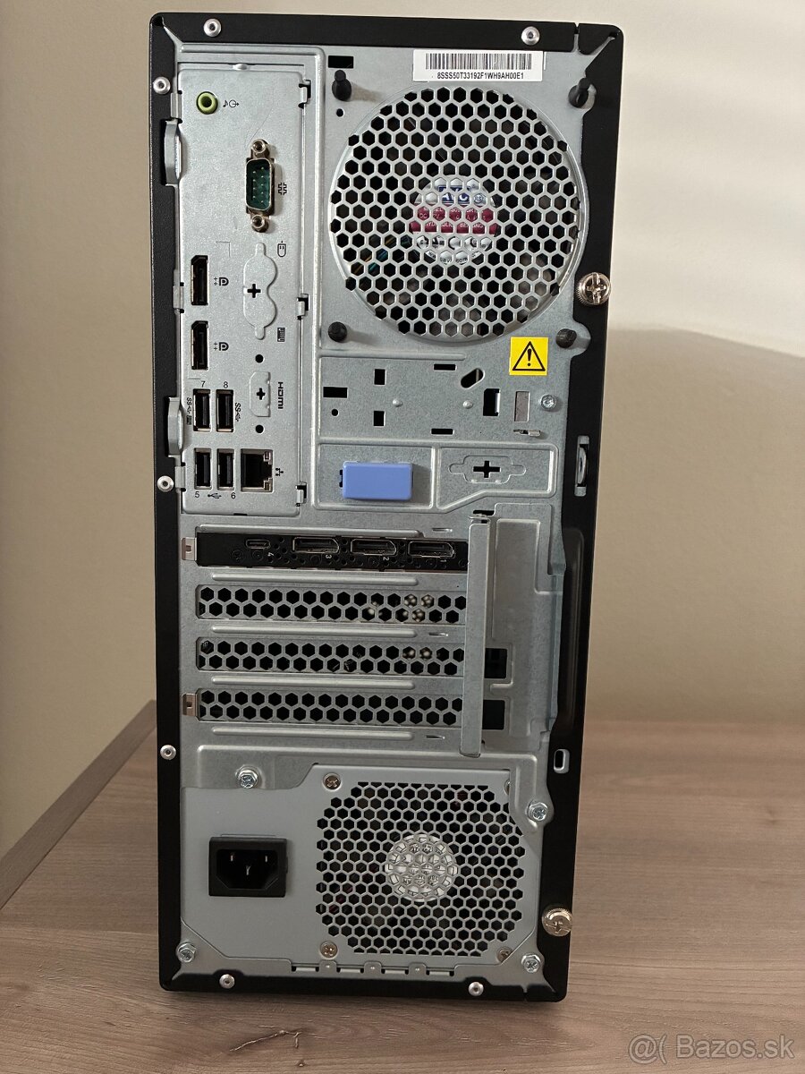 Lenovo Thinkstation P330 - i9 / 32GB / RTX 4000 - 3