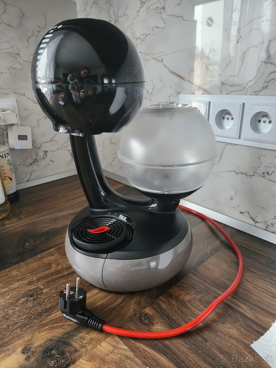 Kapsulovy kavovar dolce gusto - 3