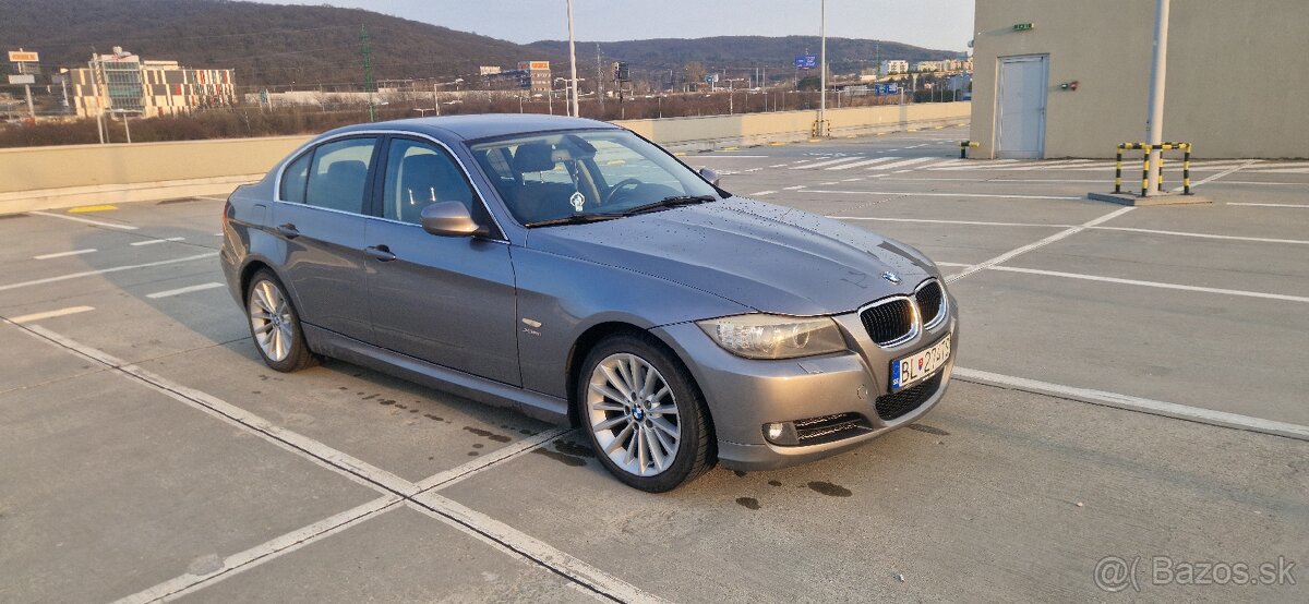 BMW E90 320d Xdrive - 3
