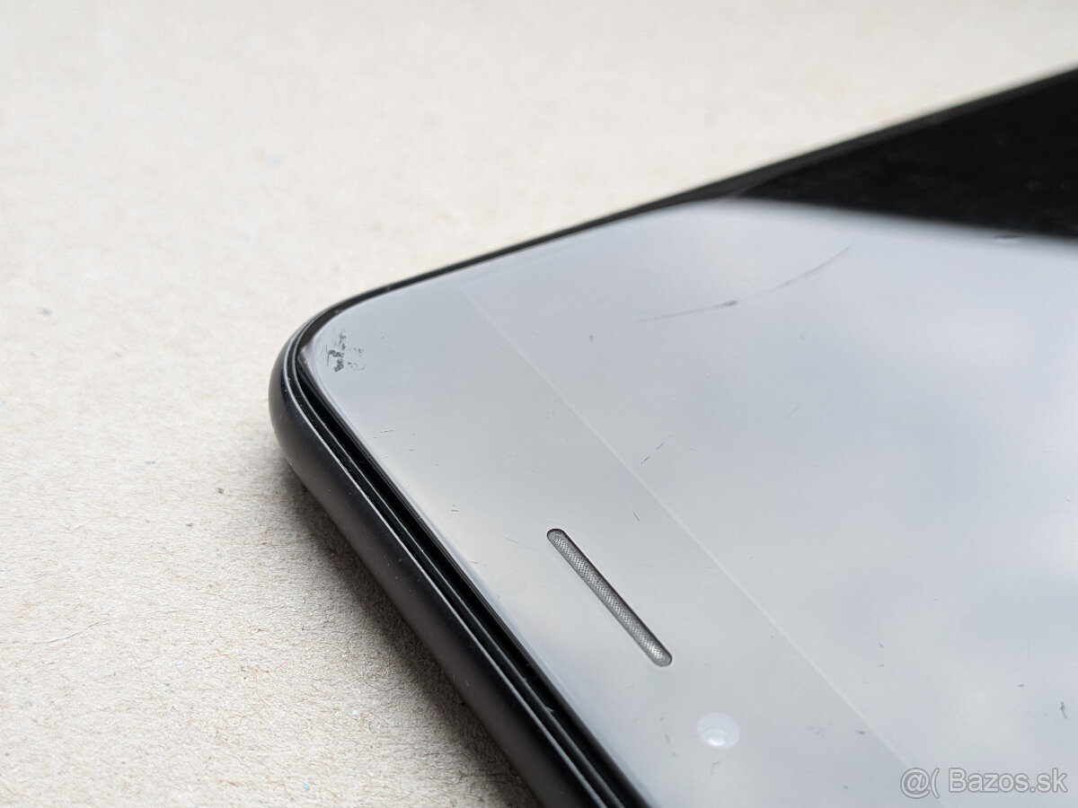 Predám Apple iPhone SE 2020 128GB v čiernej farbe. - 3