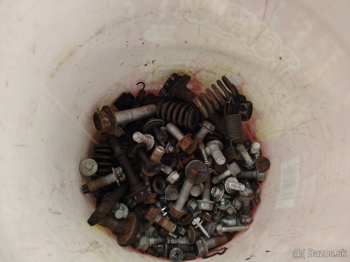 Diely Yaris 2008 - 3