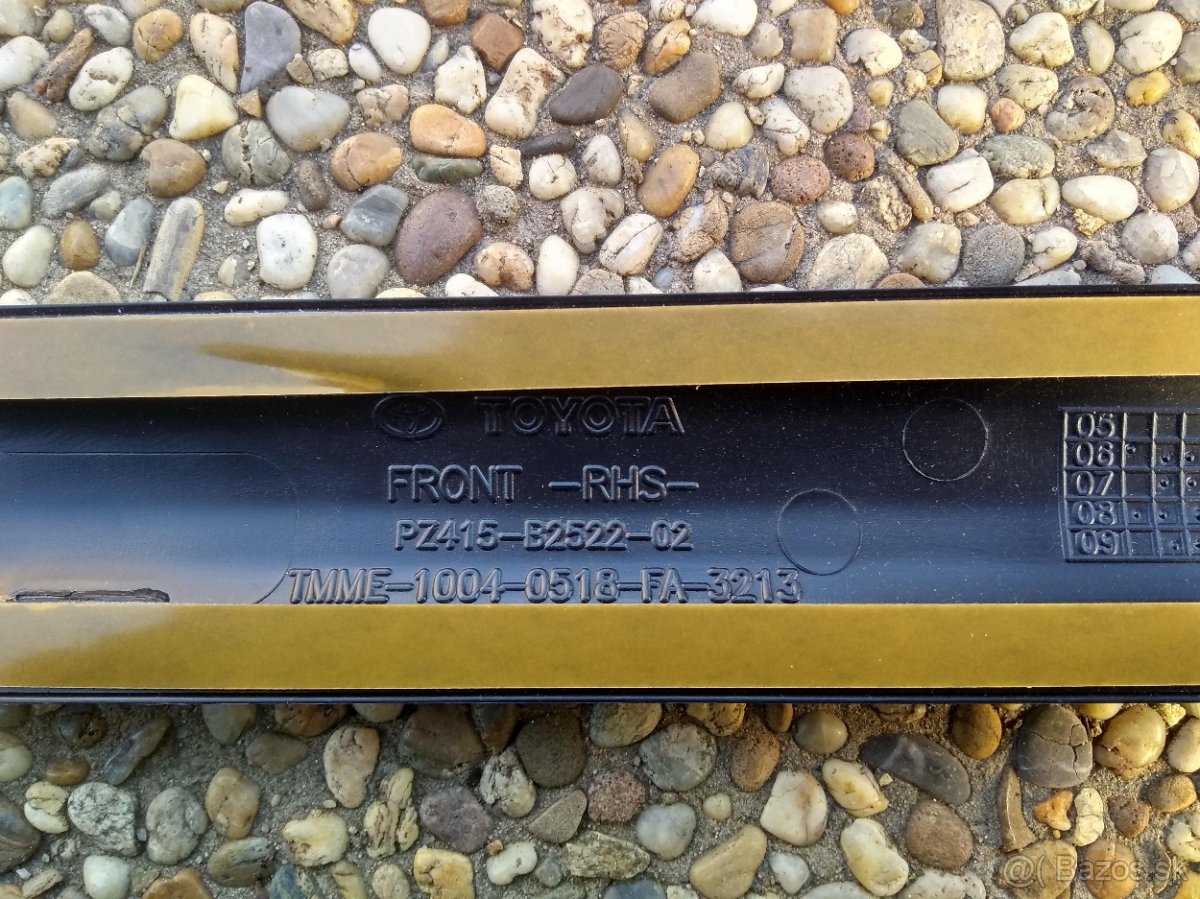 Toyota Yaris II 2 2005 - 2012 - lista na dvere prava predna - 3