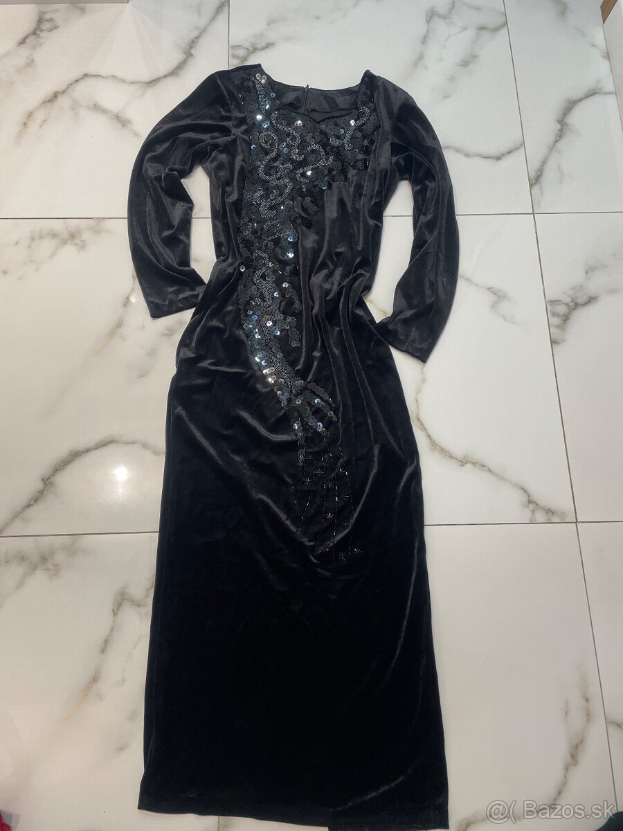 Luxusné zamatové šaty - 3