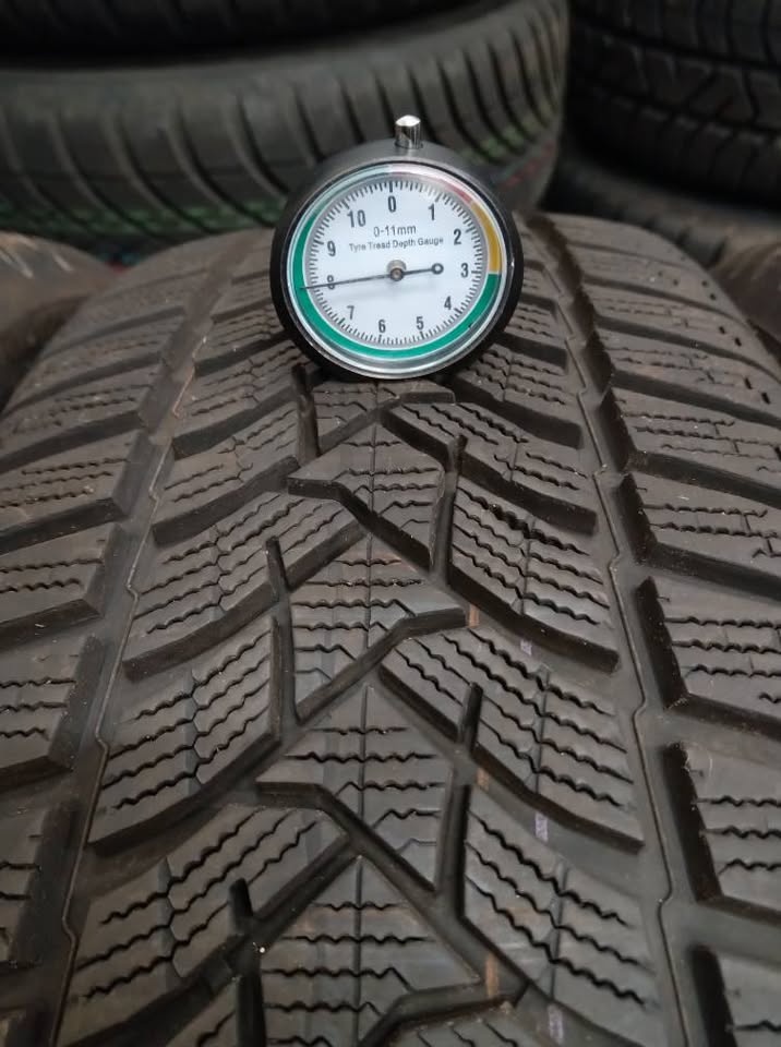 215/50 R 18 zimné Dunlop DOT 2224. - 3