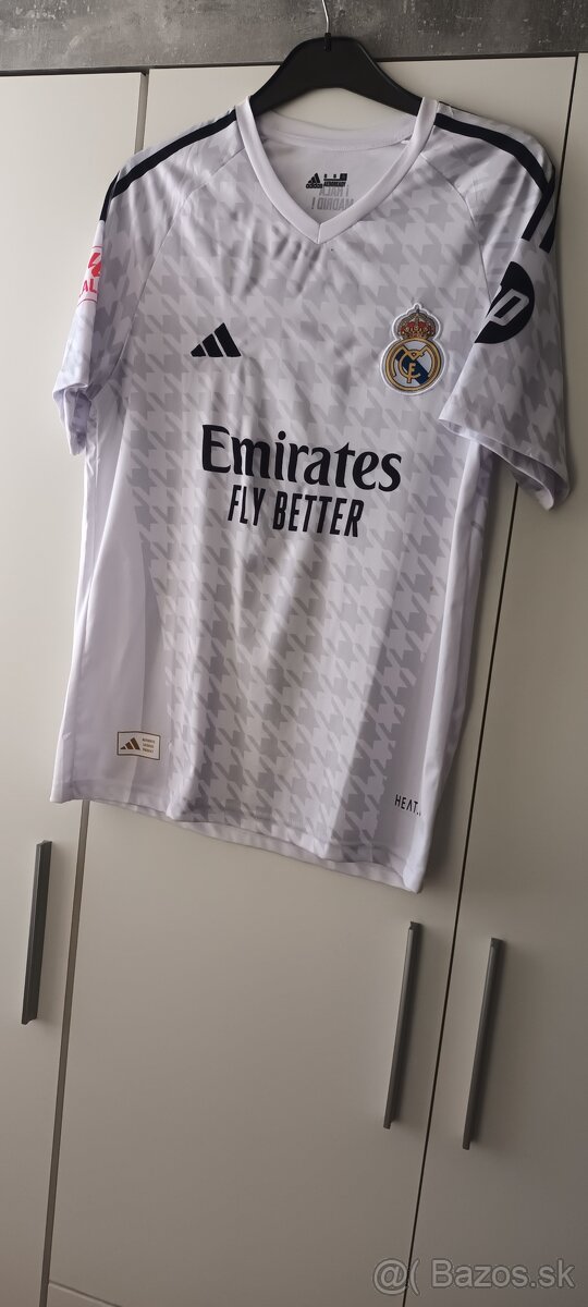 Tricko velkost S ako Nove - 3