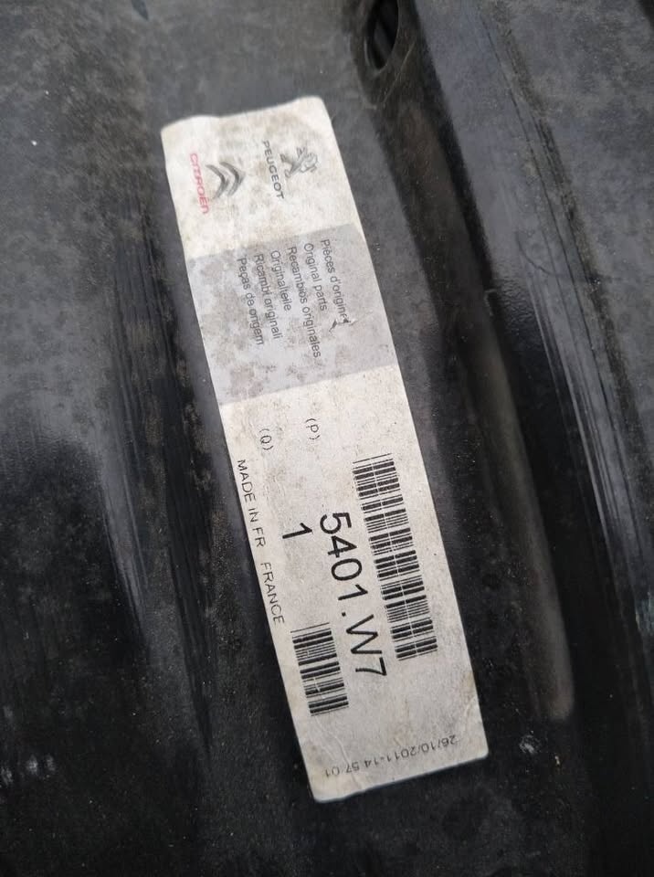 16" Peugeot originál. - 3