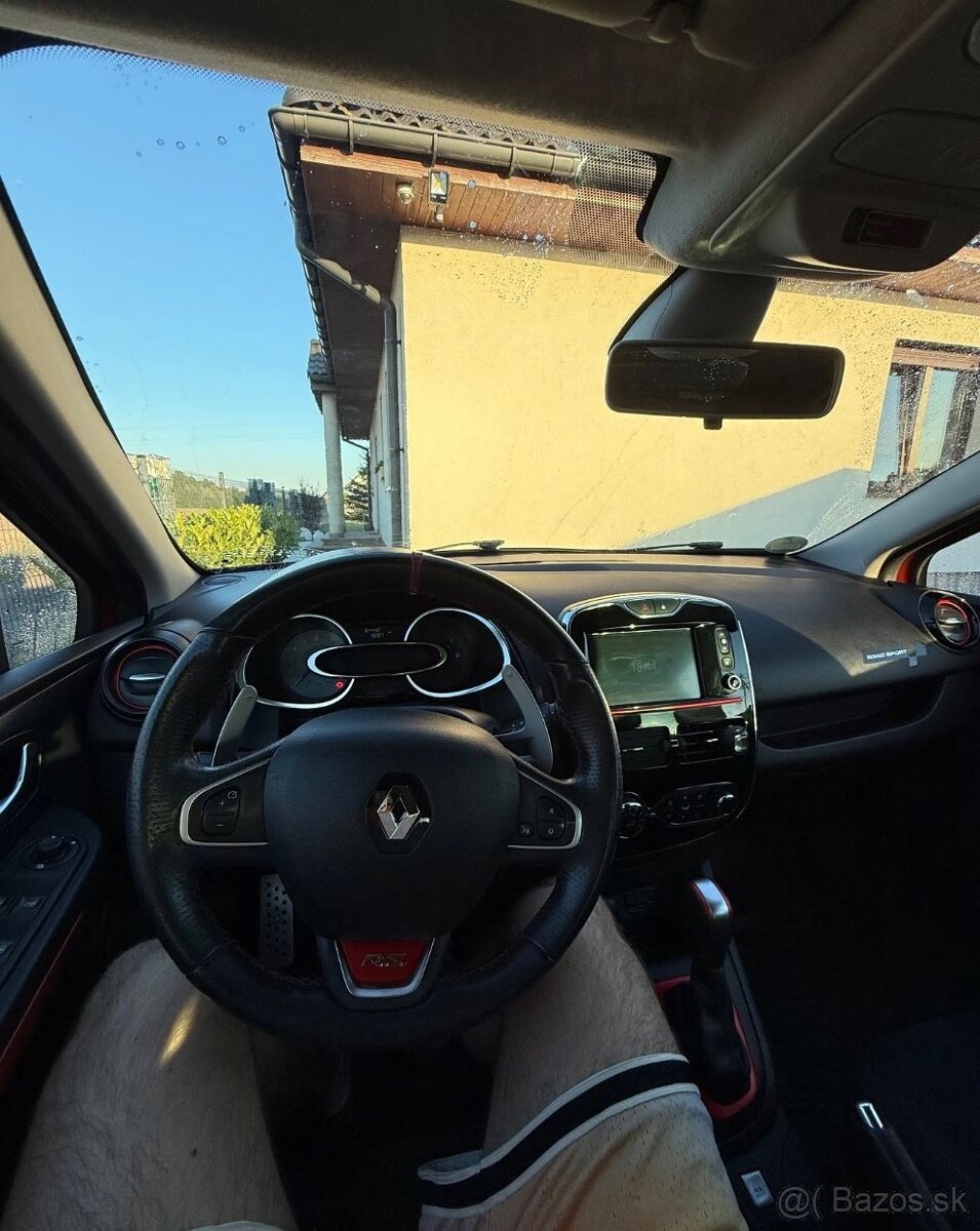 Renault Clio TCe 220 EDC - 3