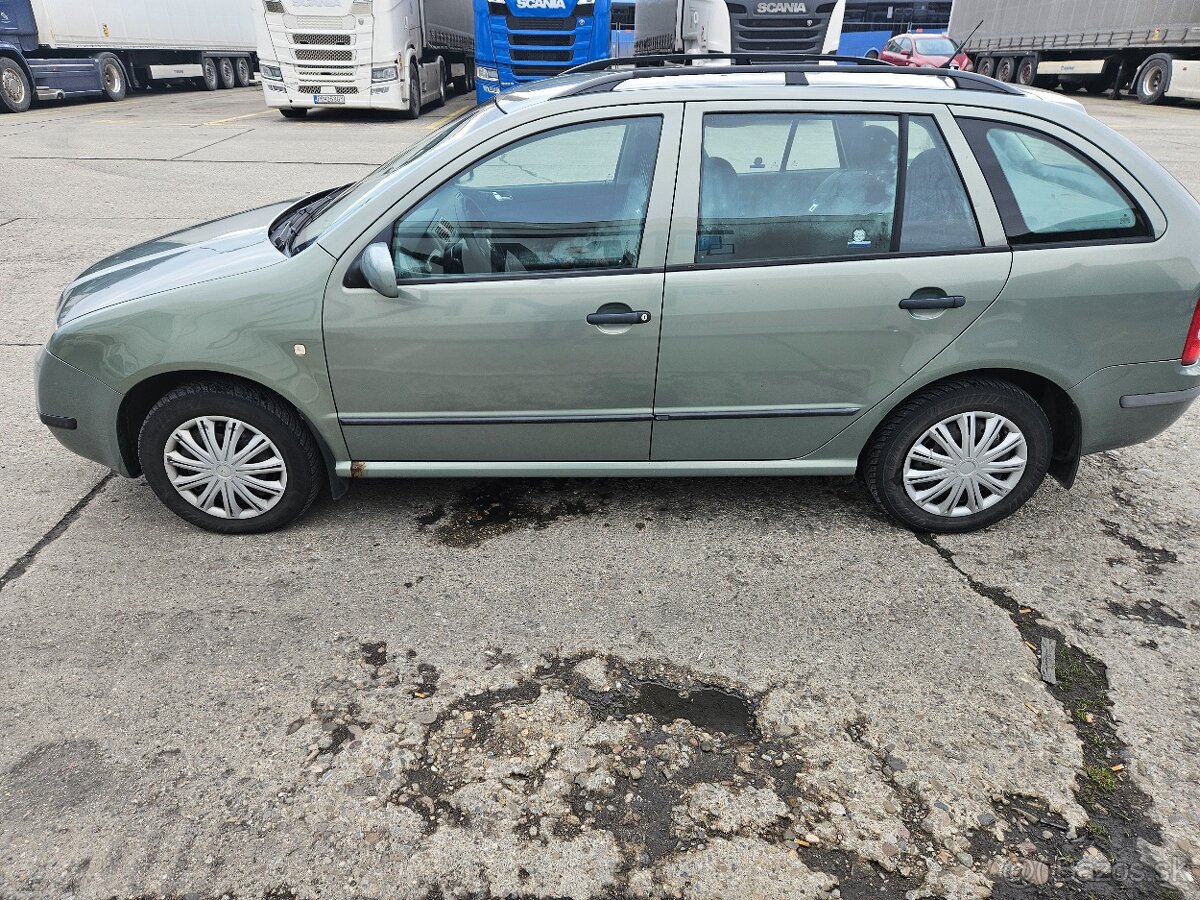 Skoda Fabia Combi 1,4 MPI 50 KW - 3