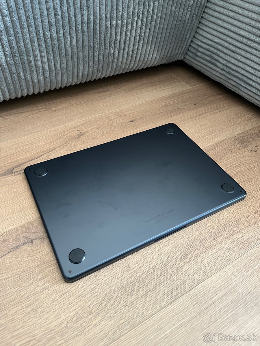 Apple Macbook Air M2 8GB 256GB - 3