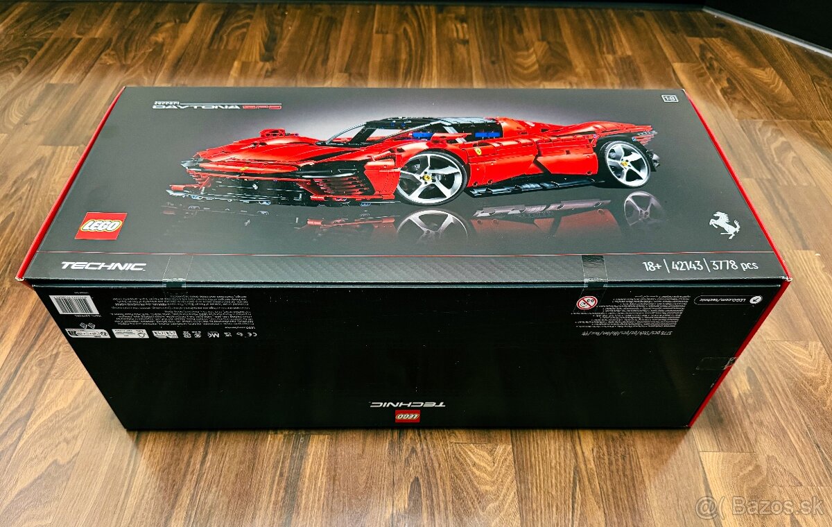 Lego Technic 42143 / Ferrari Daytona SP3 - 3