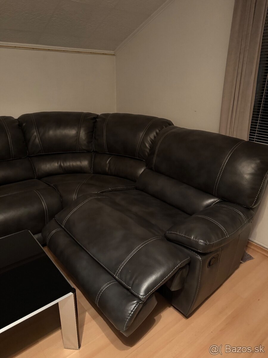 Kožená tmavosivá sedacia súprava - 3