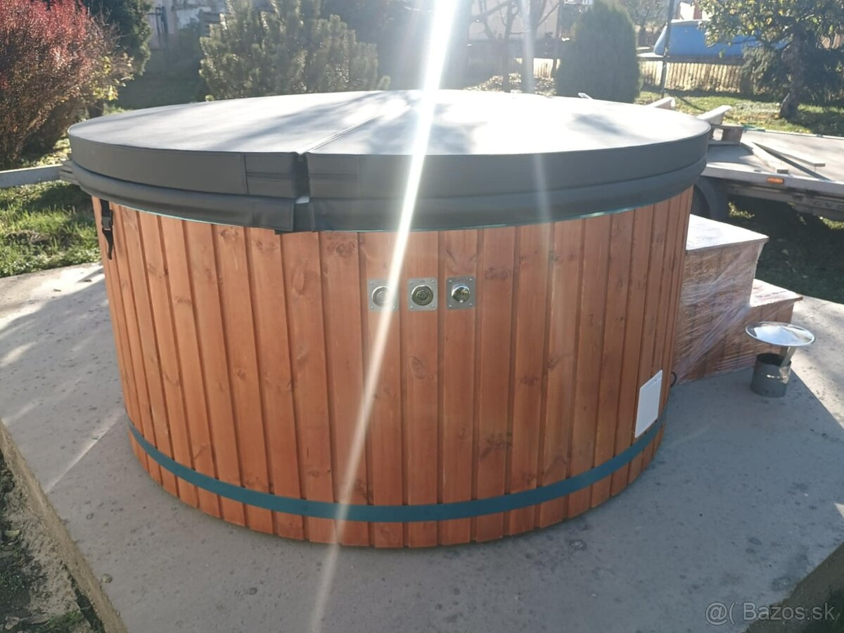 Drevený kúpací sud - 3