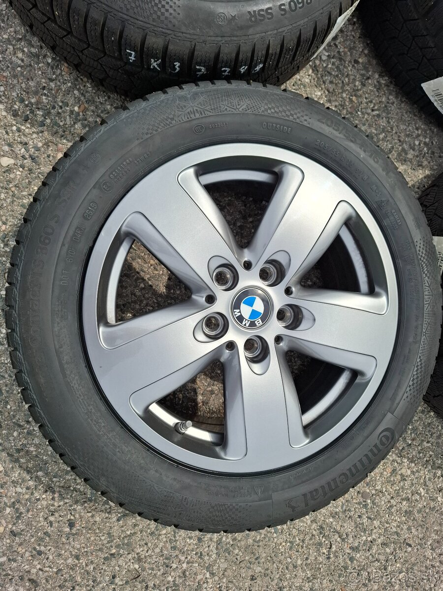 Originál zánovní sada 16" BMW 1er F40 style 517 - 3