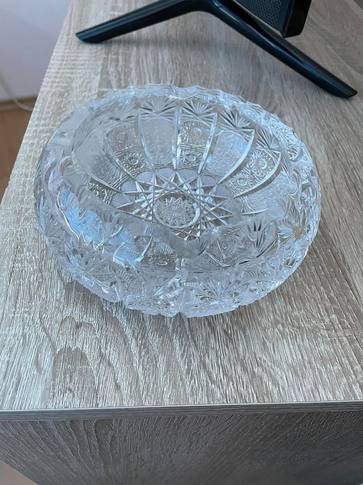 Krištálový brúsený popolník - 3