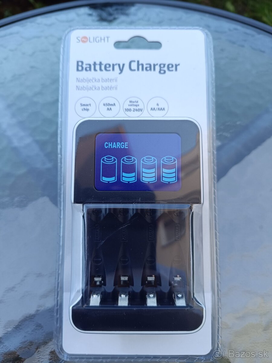 Predám nabíjačku batérií Solight DN25 - 3