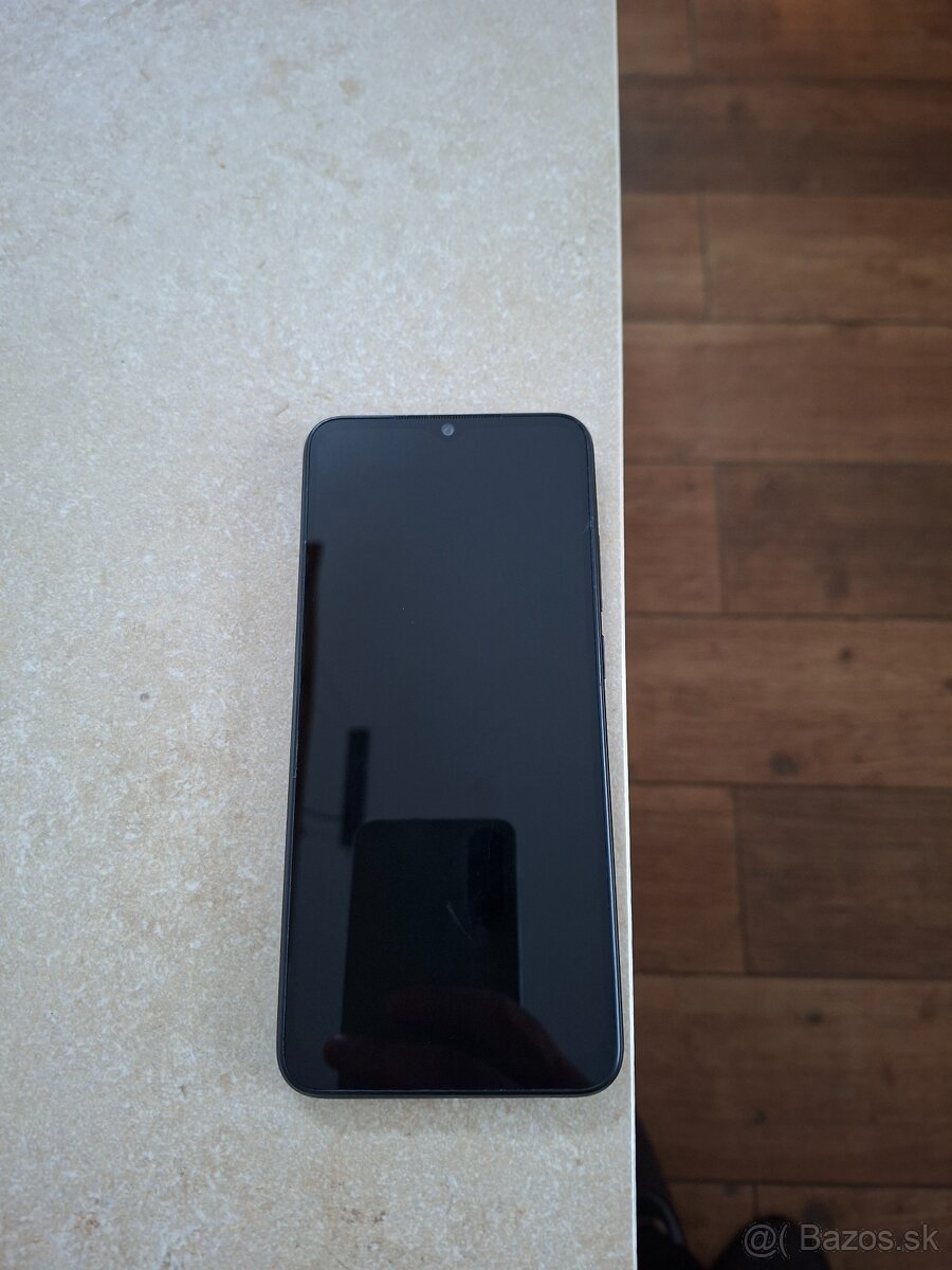 Redmi- Xiaomi 14 - 3