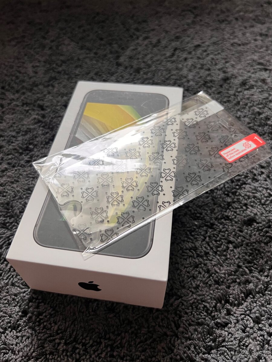 iPhone SE 64GB 100% batéria - 3