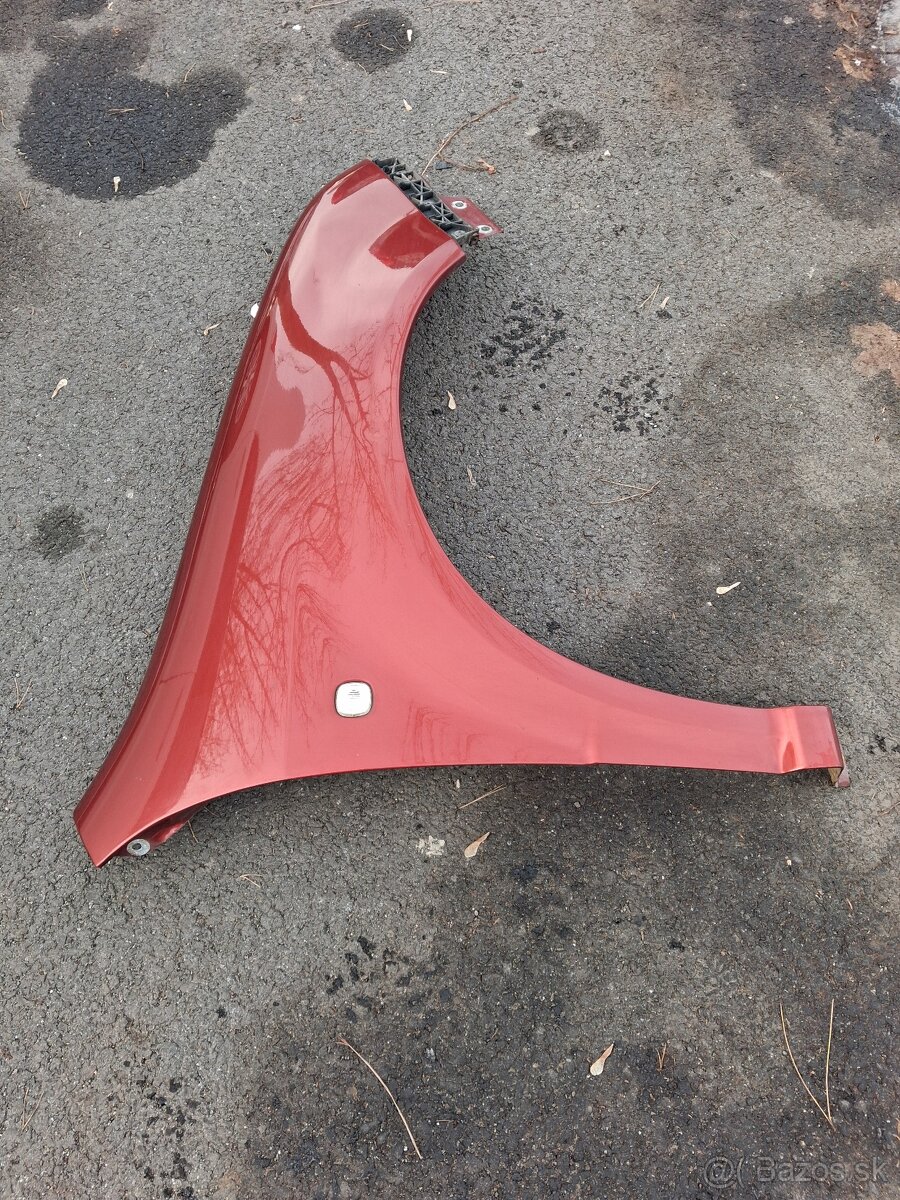 Škoda Fabia 1 blatnik - 3