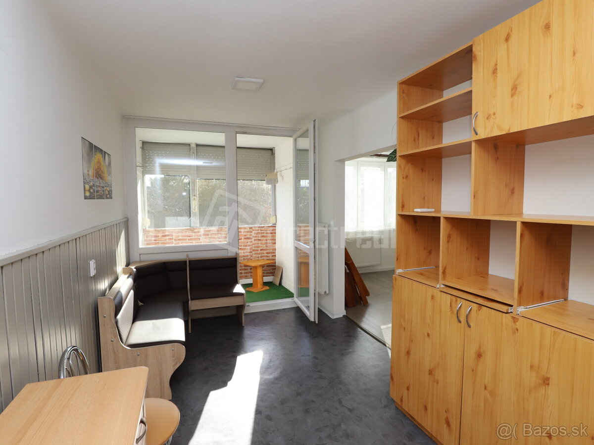 4 izbový byt 73 m2 + loggia na prenájom vo vyhladávane… - 3