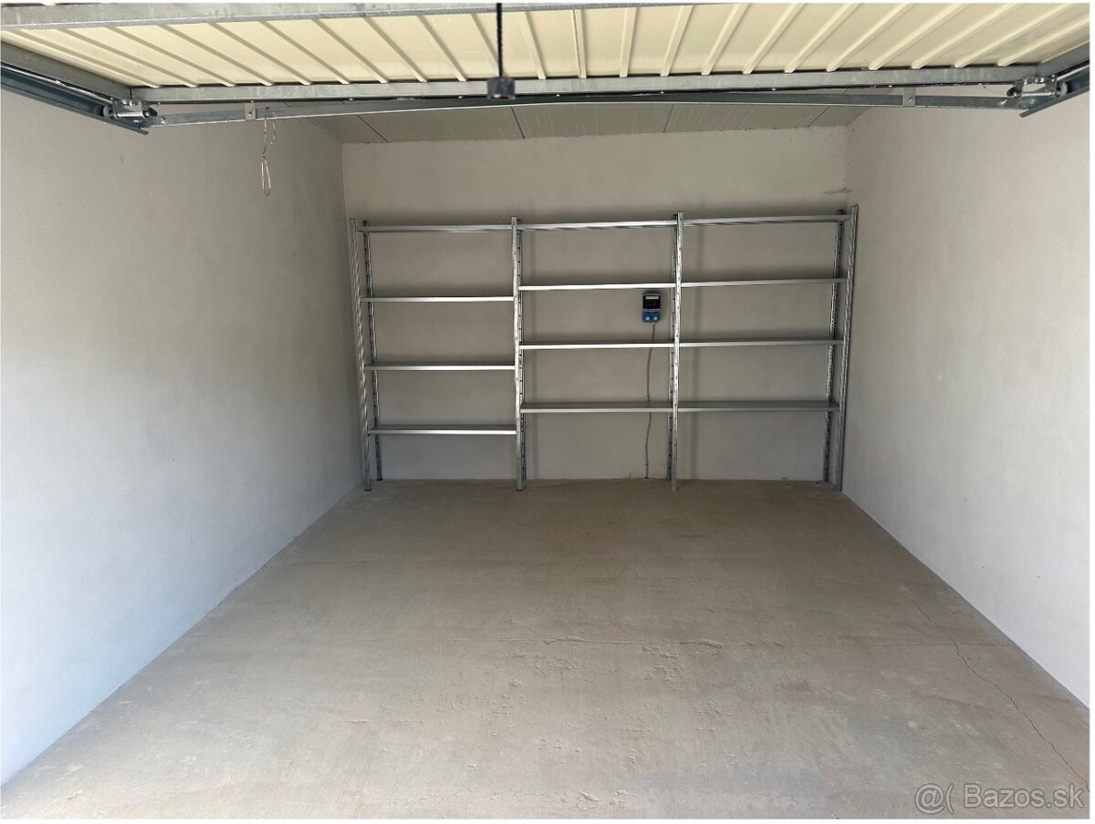 Garáž s pozemkom na predaj alebo prenájom - 3