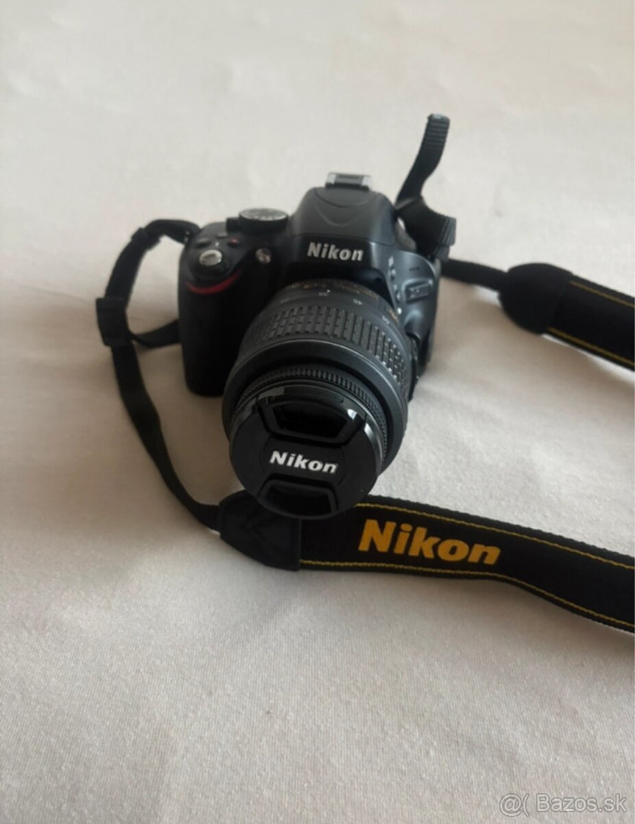 Predám zrkadlovku Nikon D5100 ako nová - 3