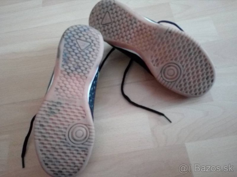 Botasky Wink č. 38 - 3