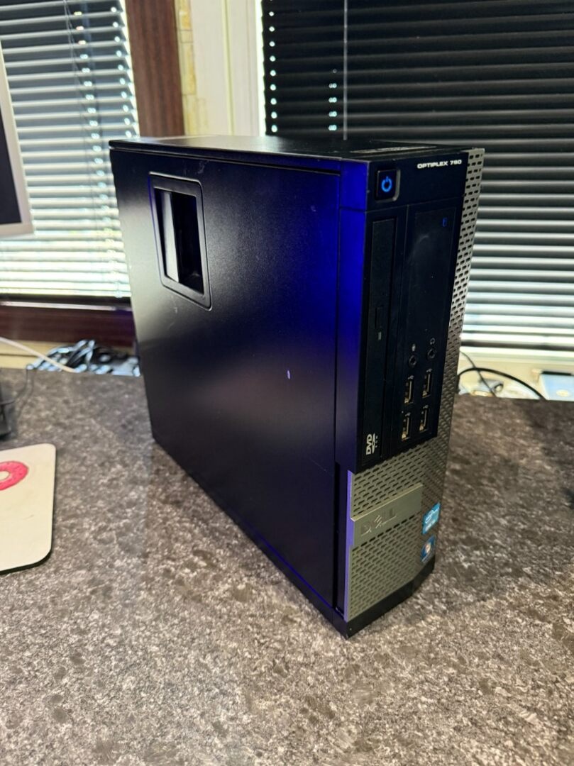 Počítač Dell OptiPlex 790 – i3-2120 / LINUX MX / 4GB / 250HD - 3