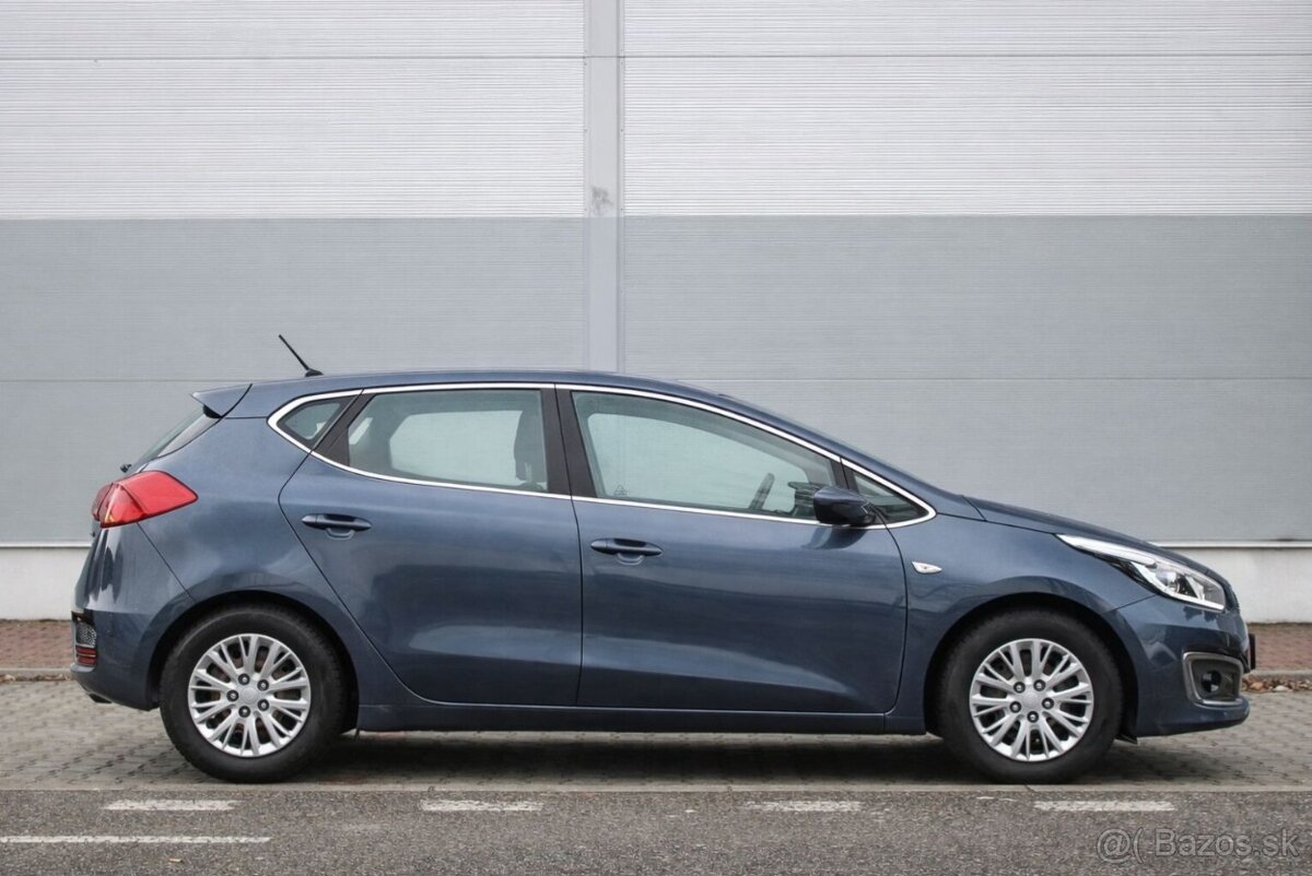 Kia Ceed 1.4 CRDi Silver - 3