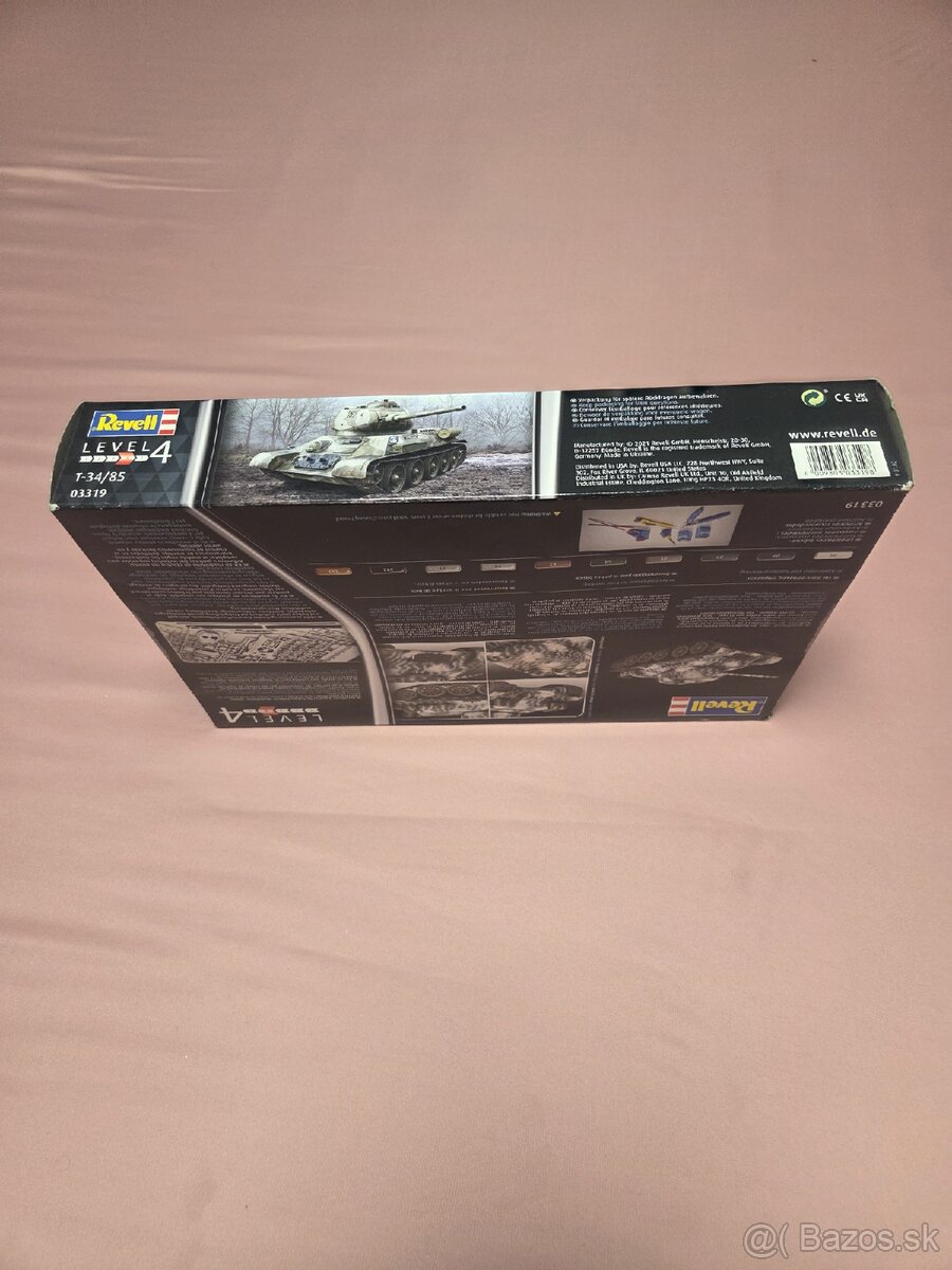 Stavebnica Revell T-34/85 - 3