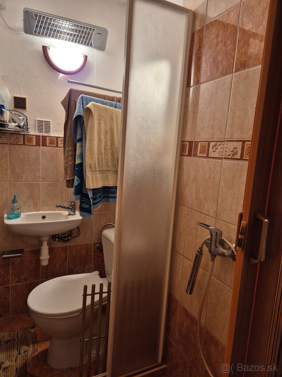 Chata na predaj v Nových Zámkoch. - 3