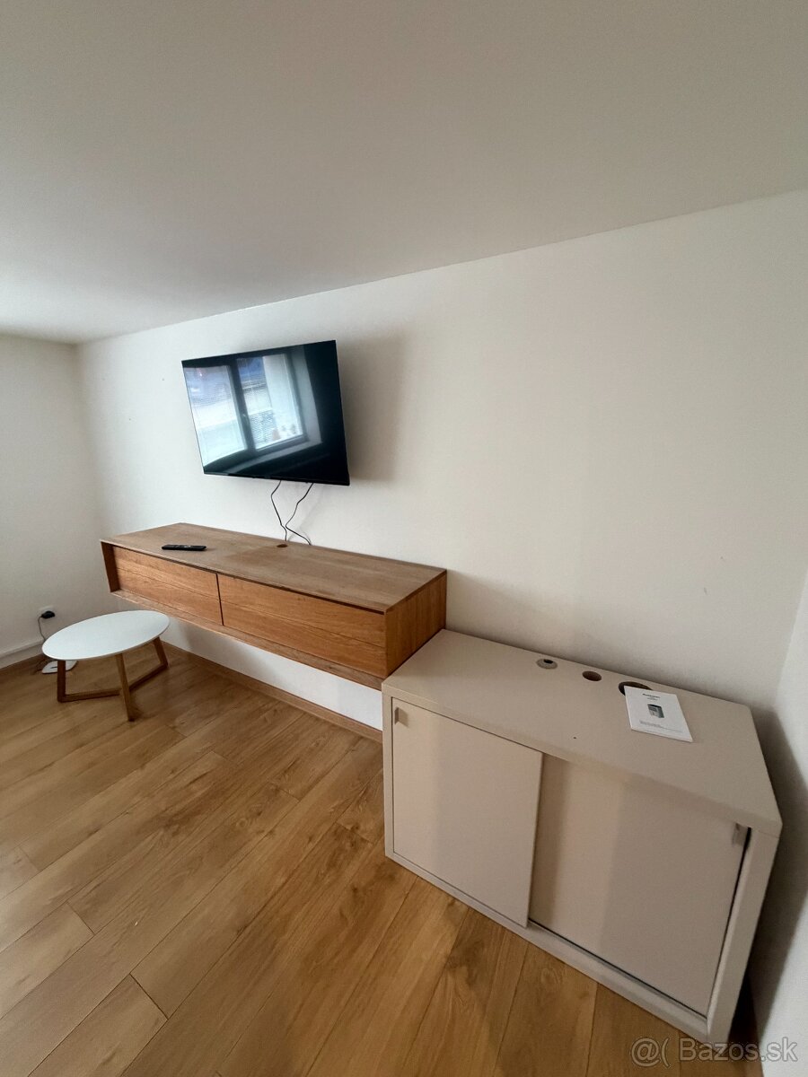 Kompletne zariadeny 2 izbovy byt Solivar - 3