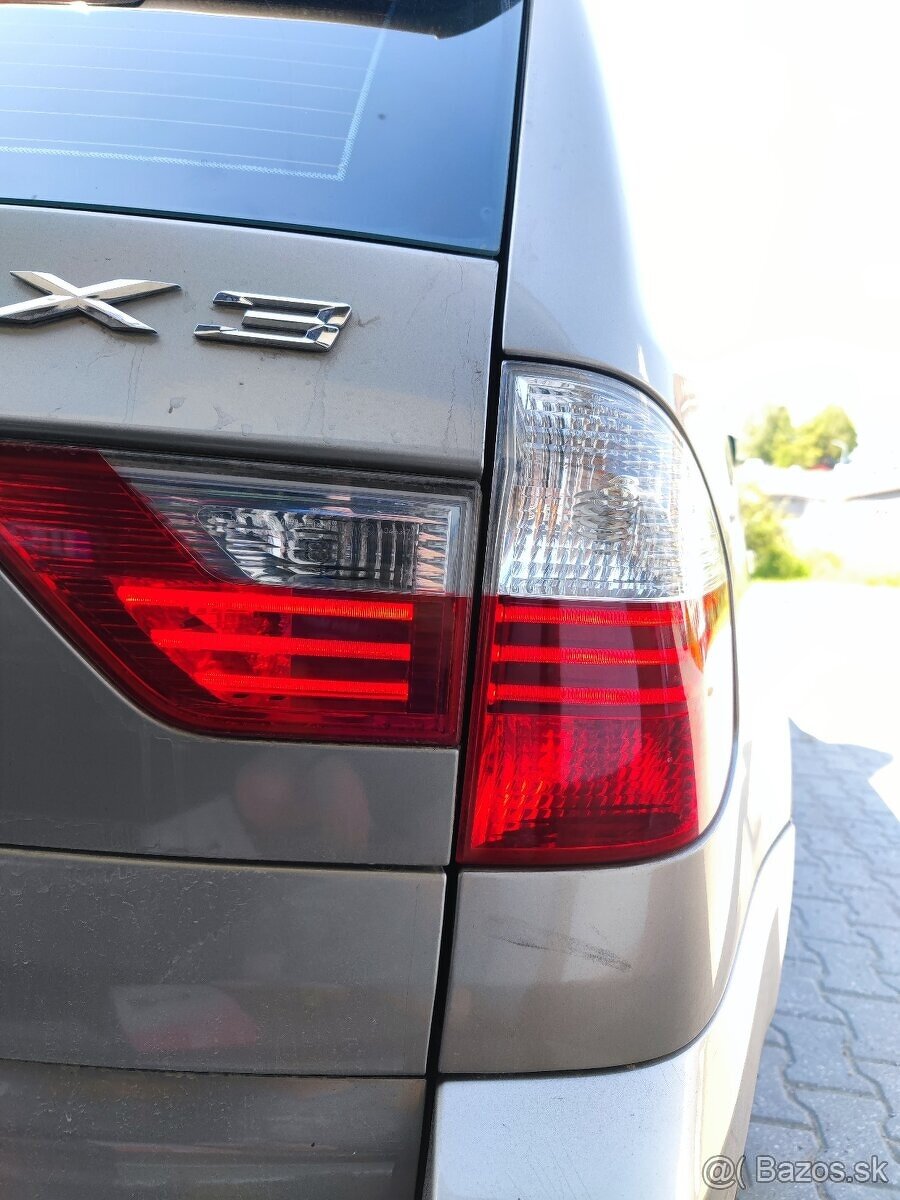 E83 opravná sada na LED zadné svetlá - 3