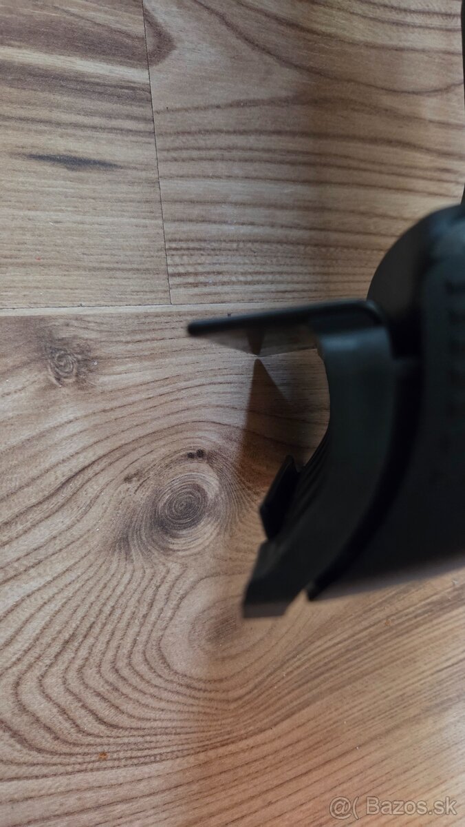 Porsche Macan stresny nosic Thule - 3