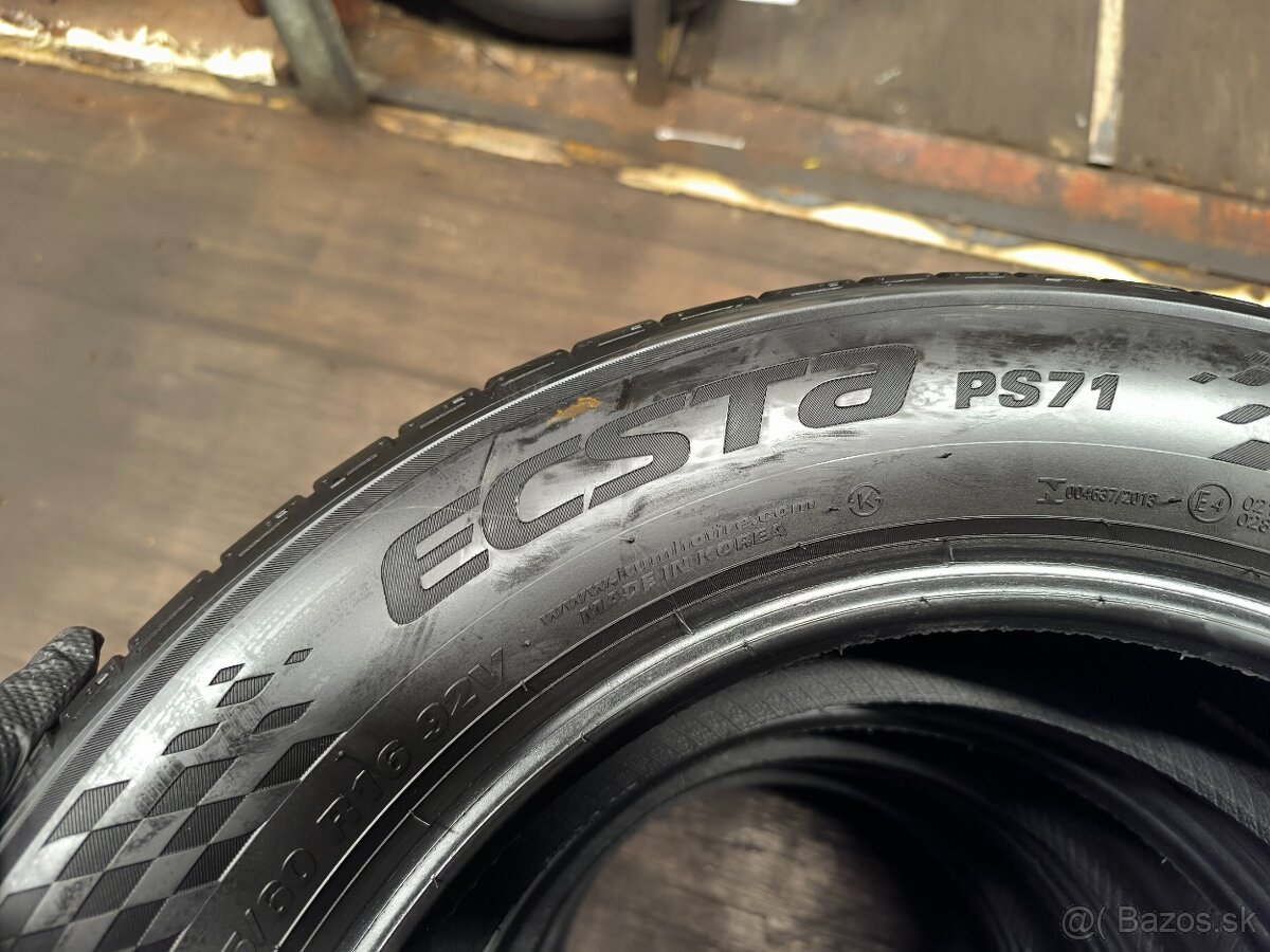 Kumho Ecsta 205/60 R16 92V - 3