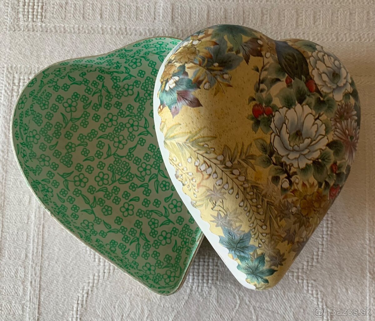 Nová darčeková krabička v tvare srdca (12 cm) - 3