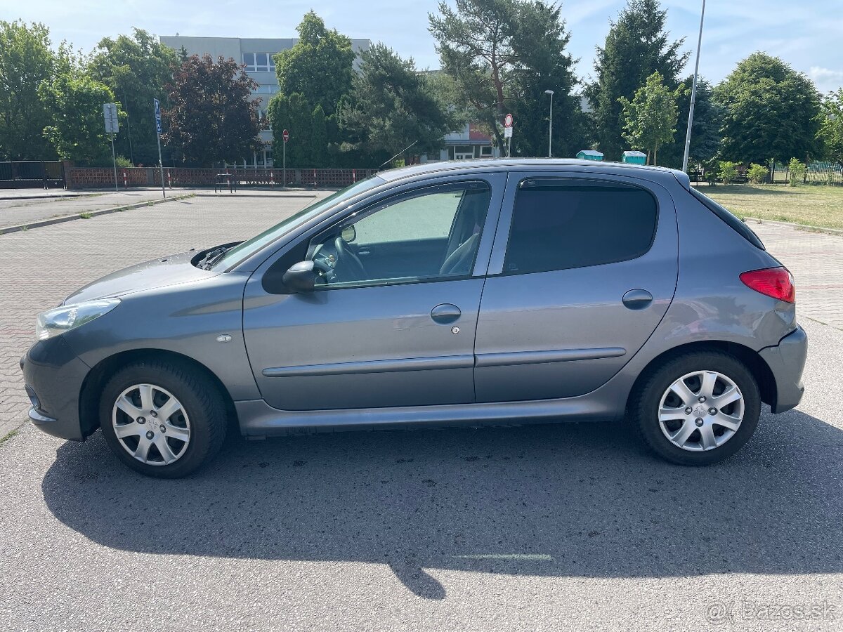 Predam Peugeot 206 + - 3