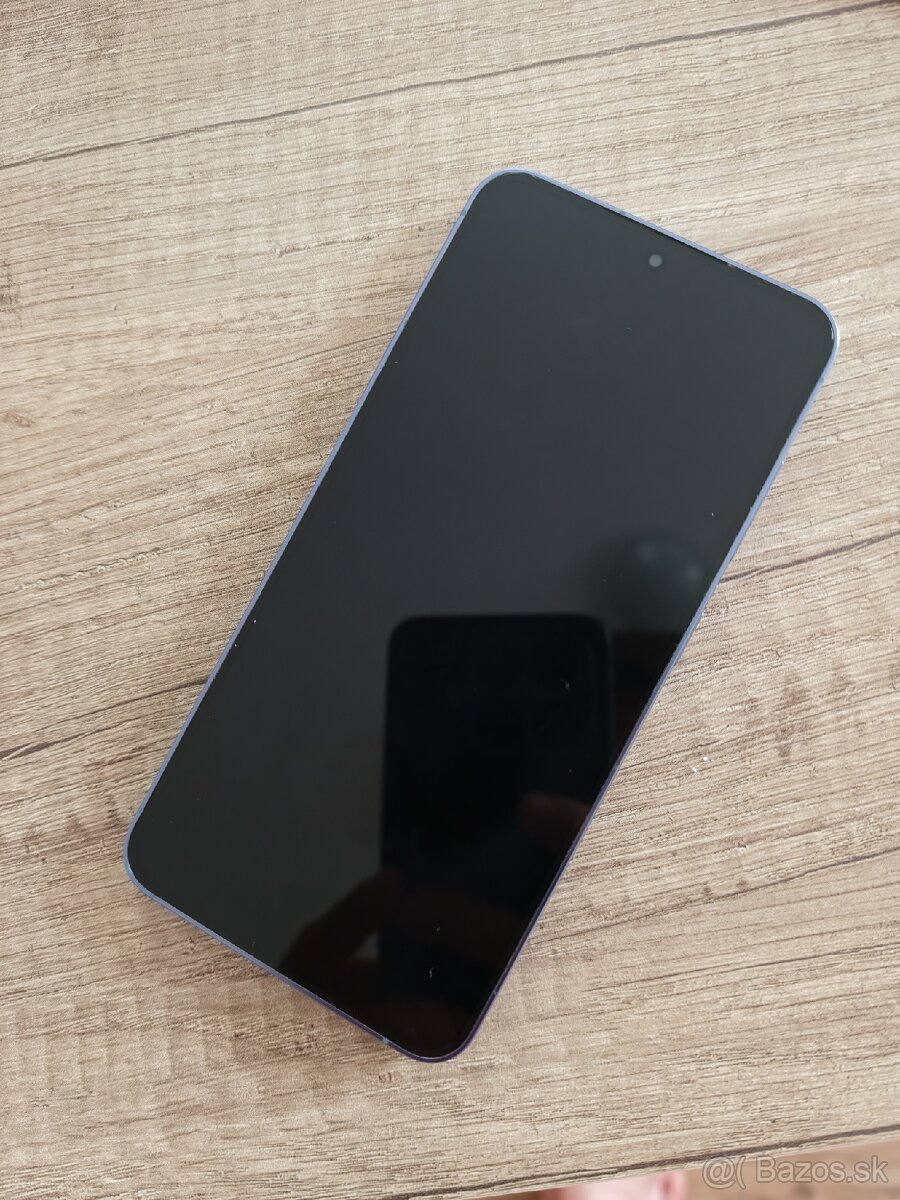 Samsung Galaxy S24 - 3