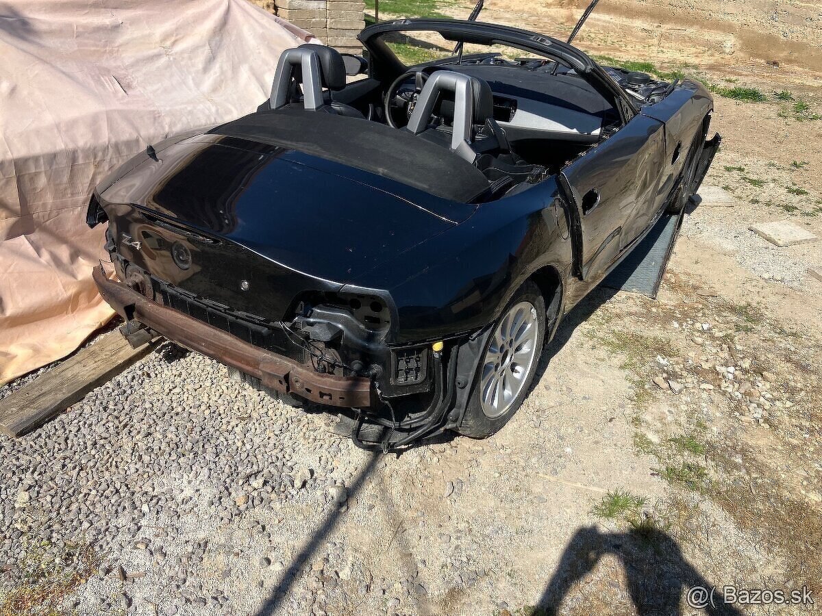BMW Z4 e85 2.5 i bez TP - 3