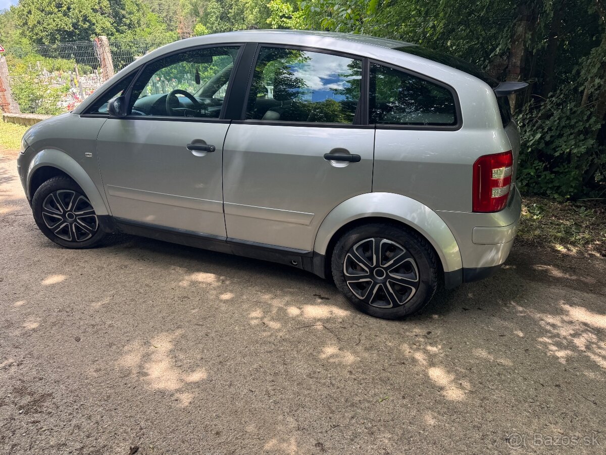 Predám Audi A2 1.4i - 3