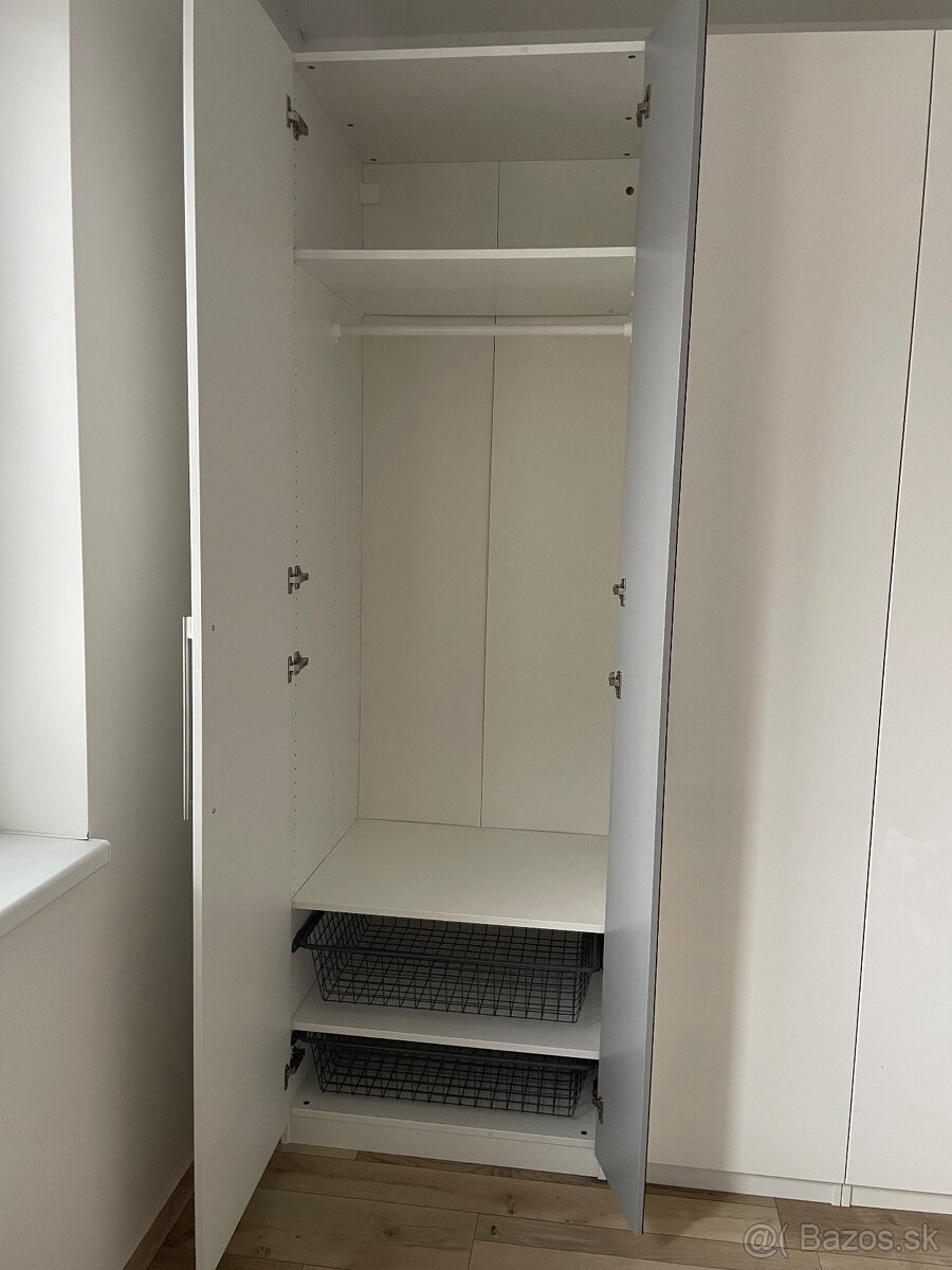 PAX Skriňová zostava 3skrine - 3