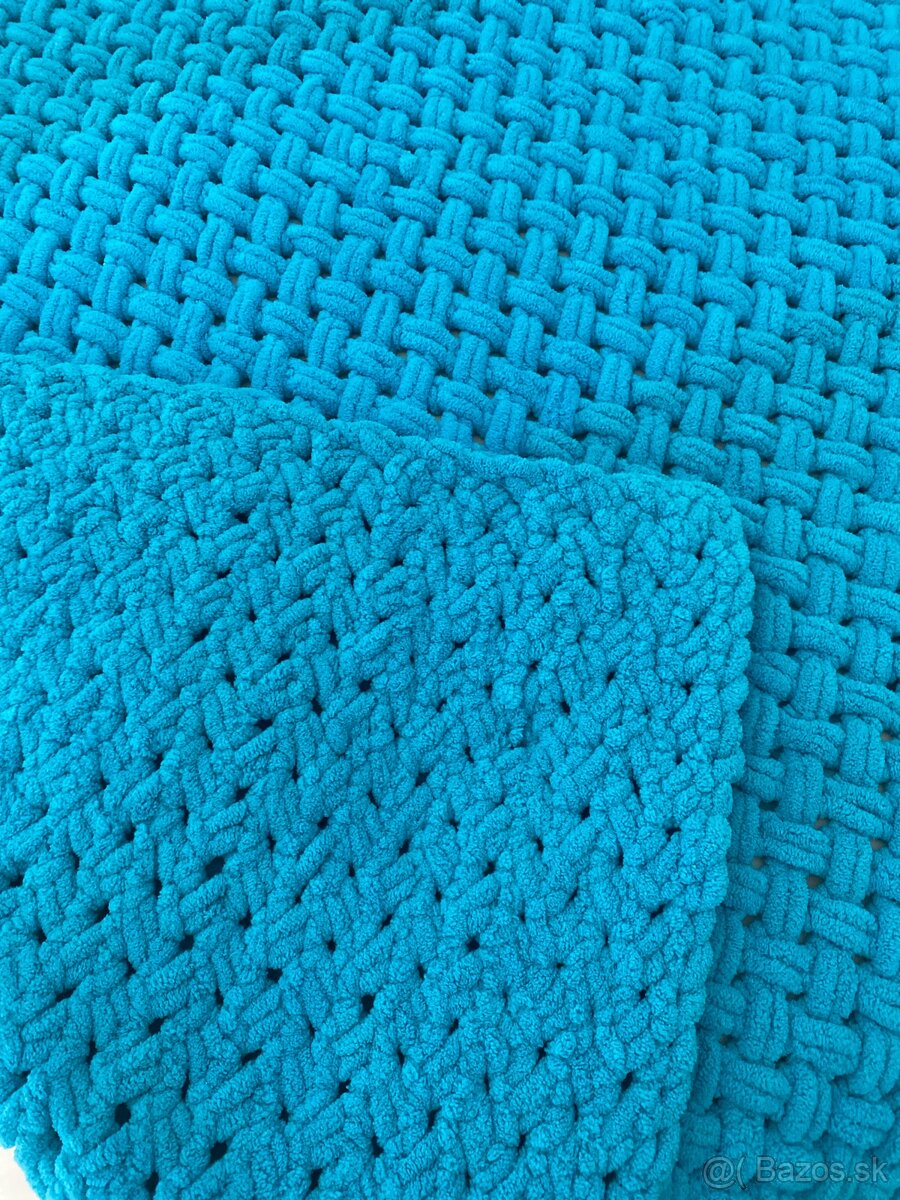 Deka ručná práca s vankusikom - 3