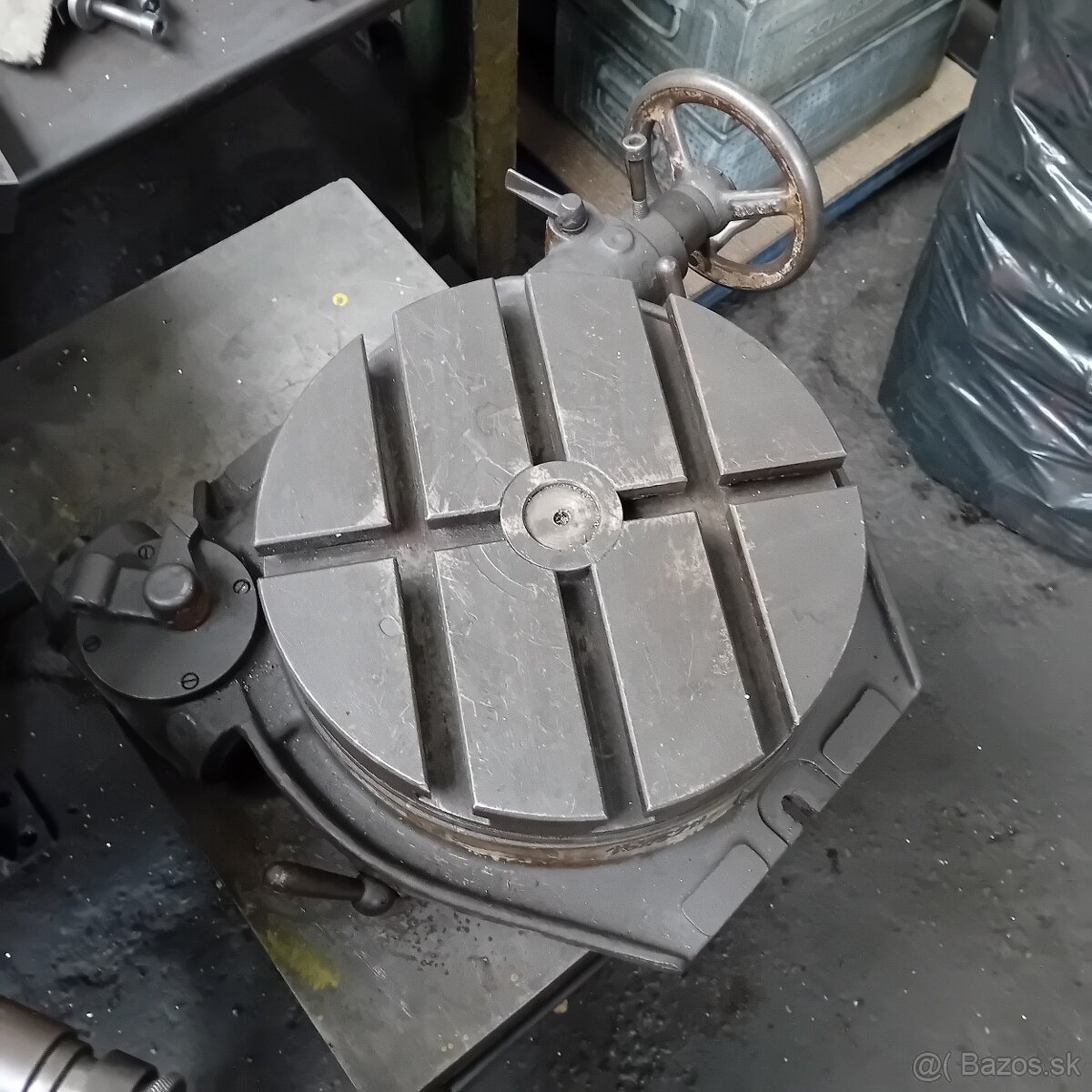 Otočny stol 320mm - 3