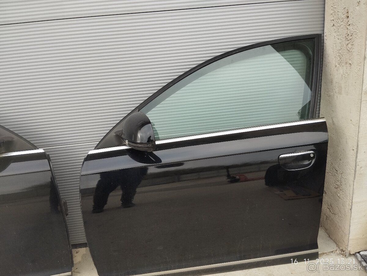 Predám komplet predné dvere na Audi A6 c6 2009 model čierne - 3