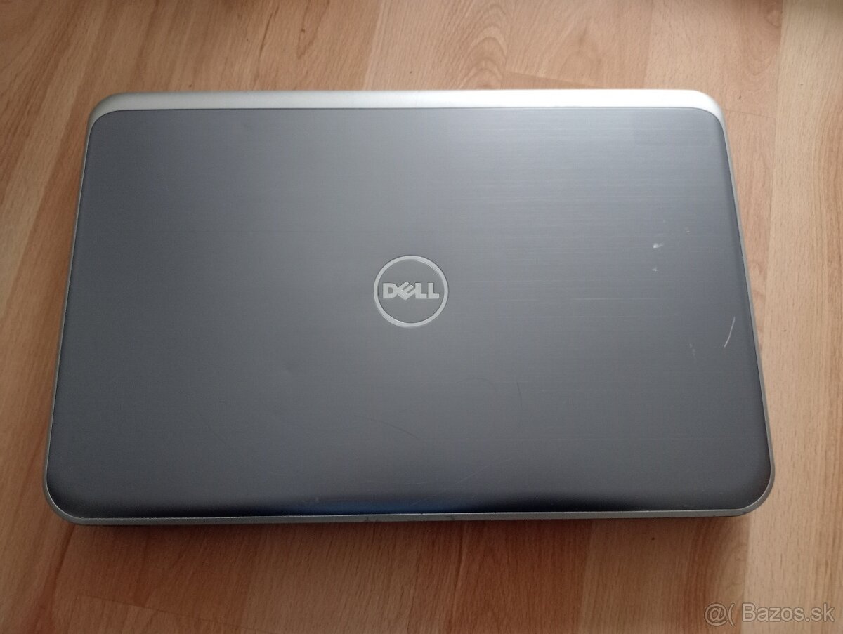 predám notebook Dell Inspiron - Intel core i5 -8gb ram - ssd - 3