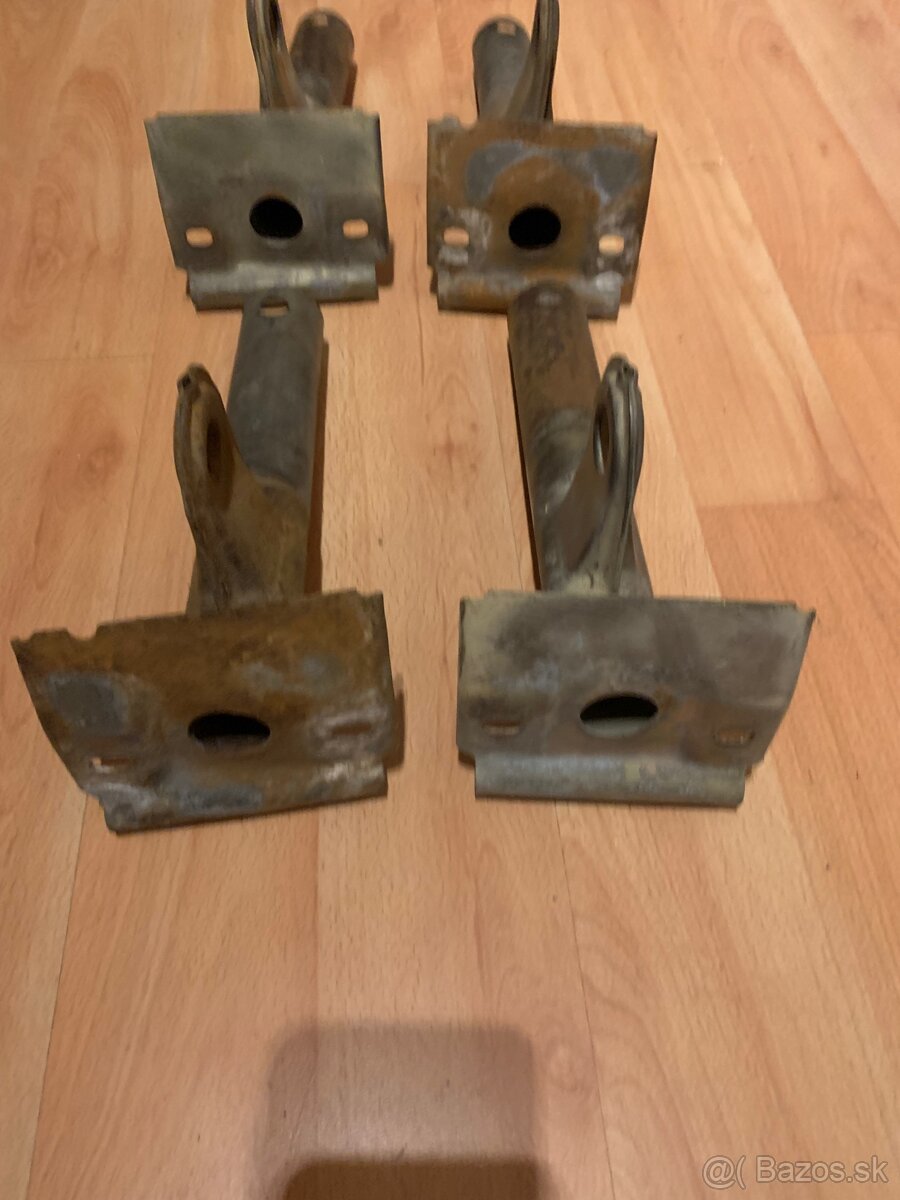 Držiak nárazníku Lada 2105 - 3