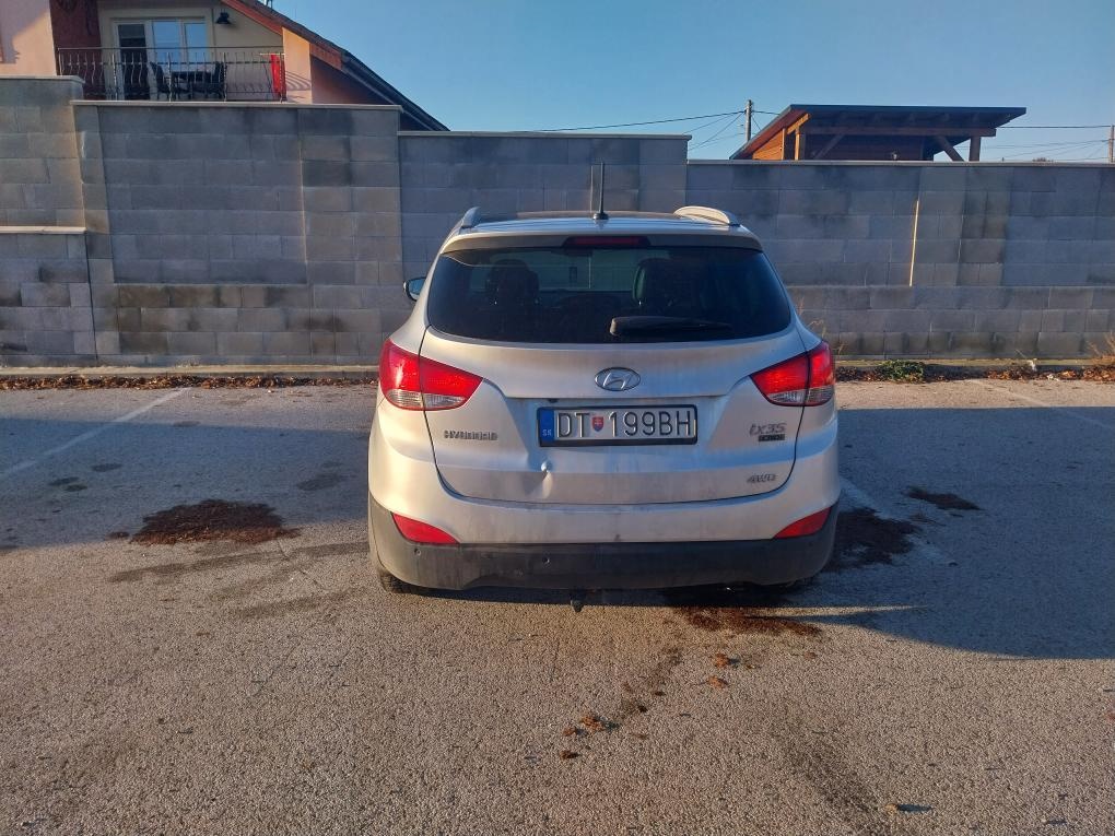 Hyundai ix35 automat - 3