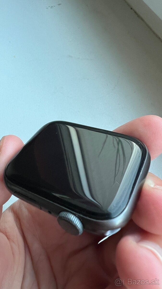 Apple Watch Series 6 - 44mm - 3