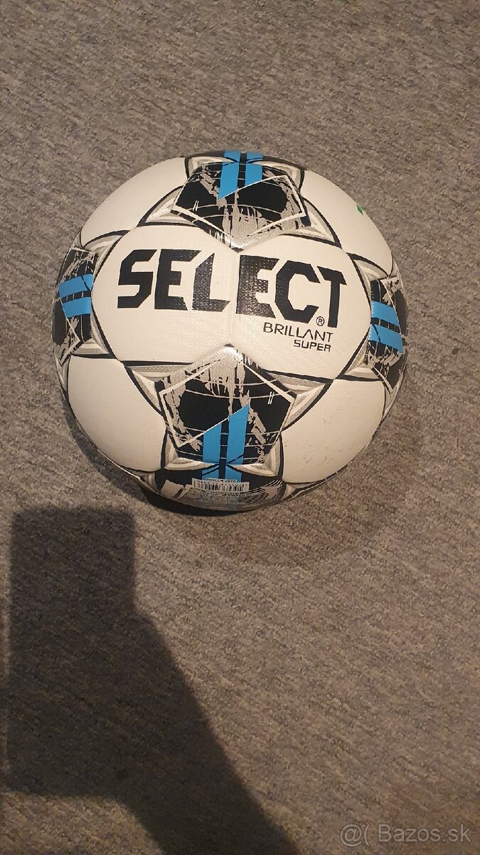 Futbalova lopta - 3