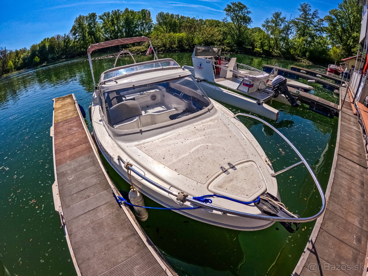 Predám motorový čln Quicksilver 485 Bora - 3