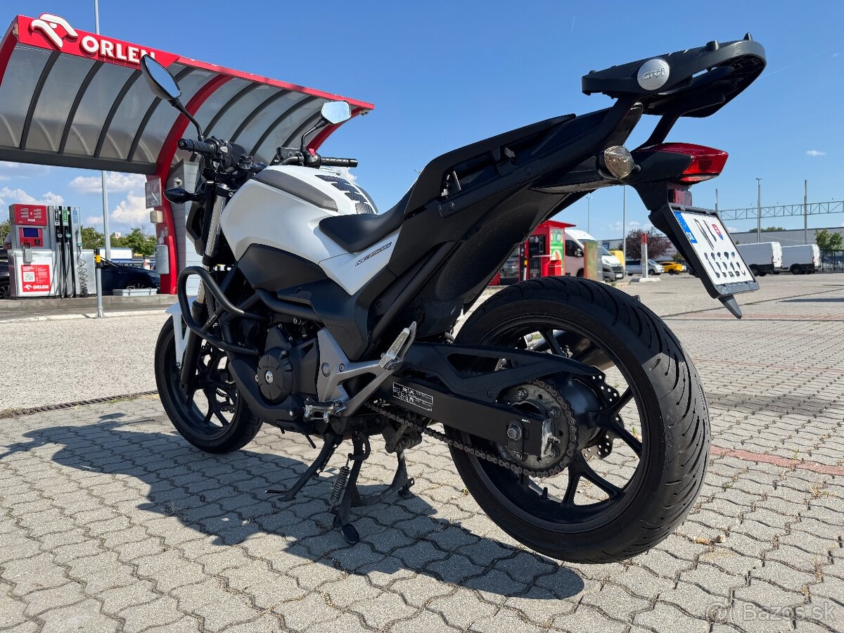 Honda NC750S DCT - 3